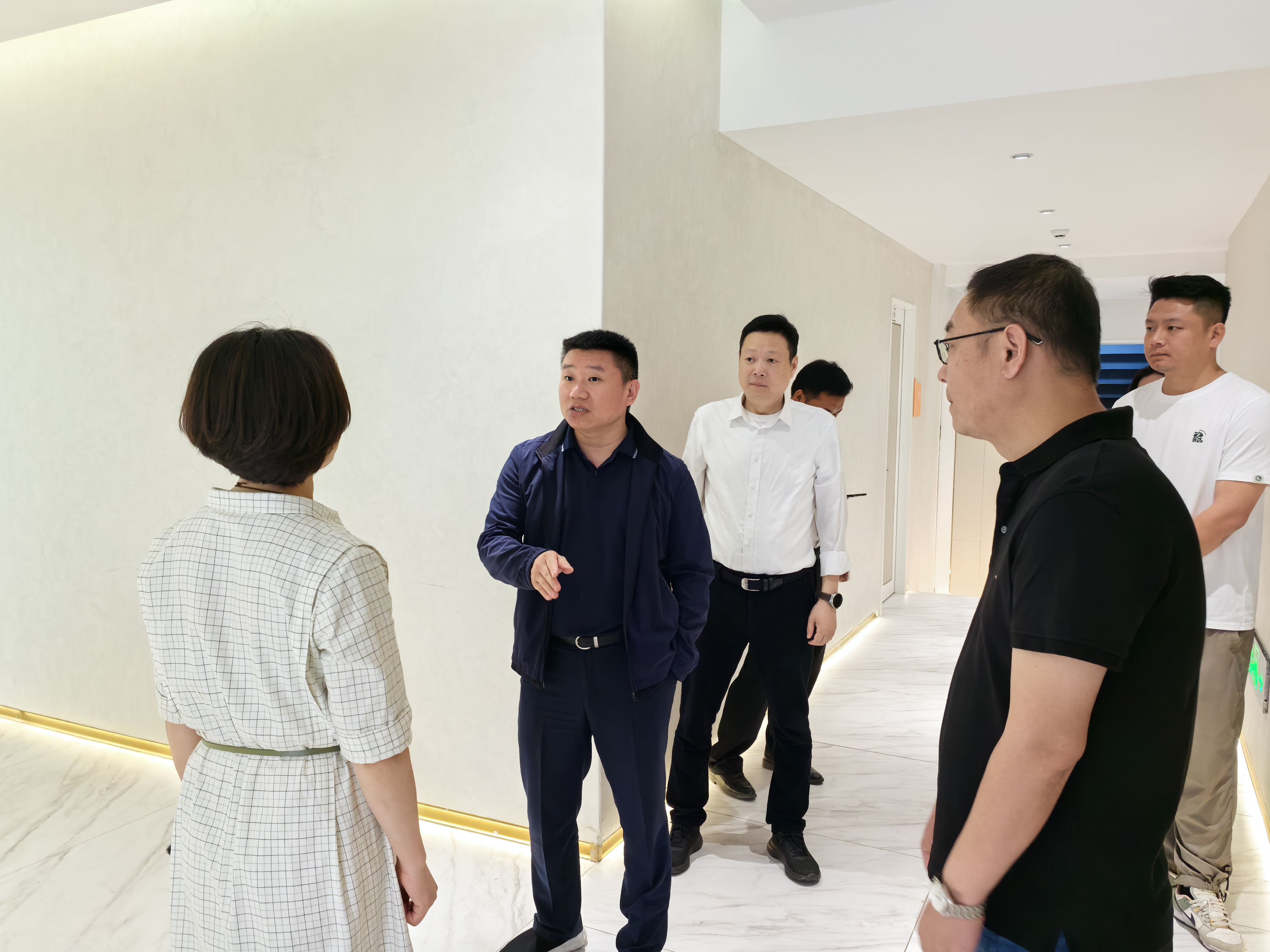 市國(guó)控集團(tuán)黨委書記、董事長(zhǎng)張志堅(jiān)帶隊(duì)開展“五一”節(jié)前安全生產(chǎn)檢查